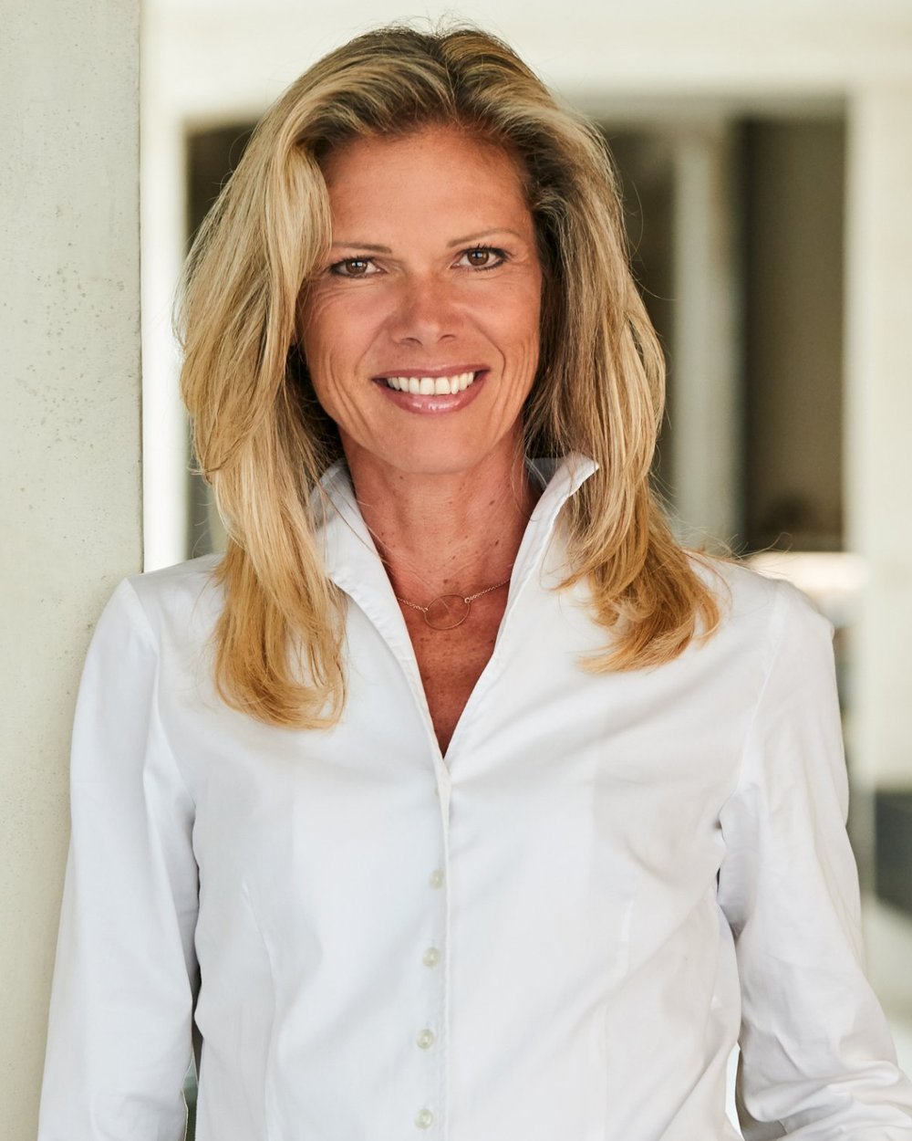 Dr. Brigitte Bojkowszky, book a 20-minute discovery call
